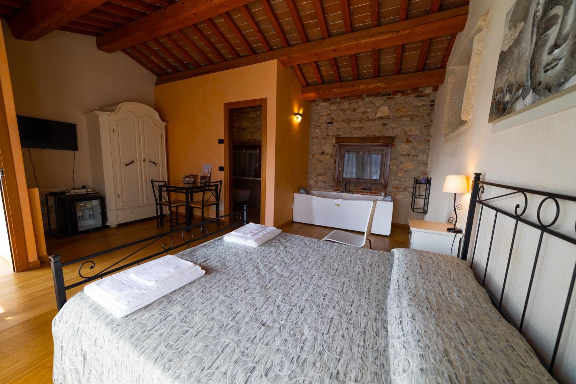 Agriturismo Riva Ratta 몬테치오마조레 외부 사진