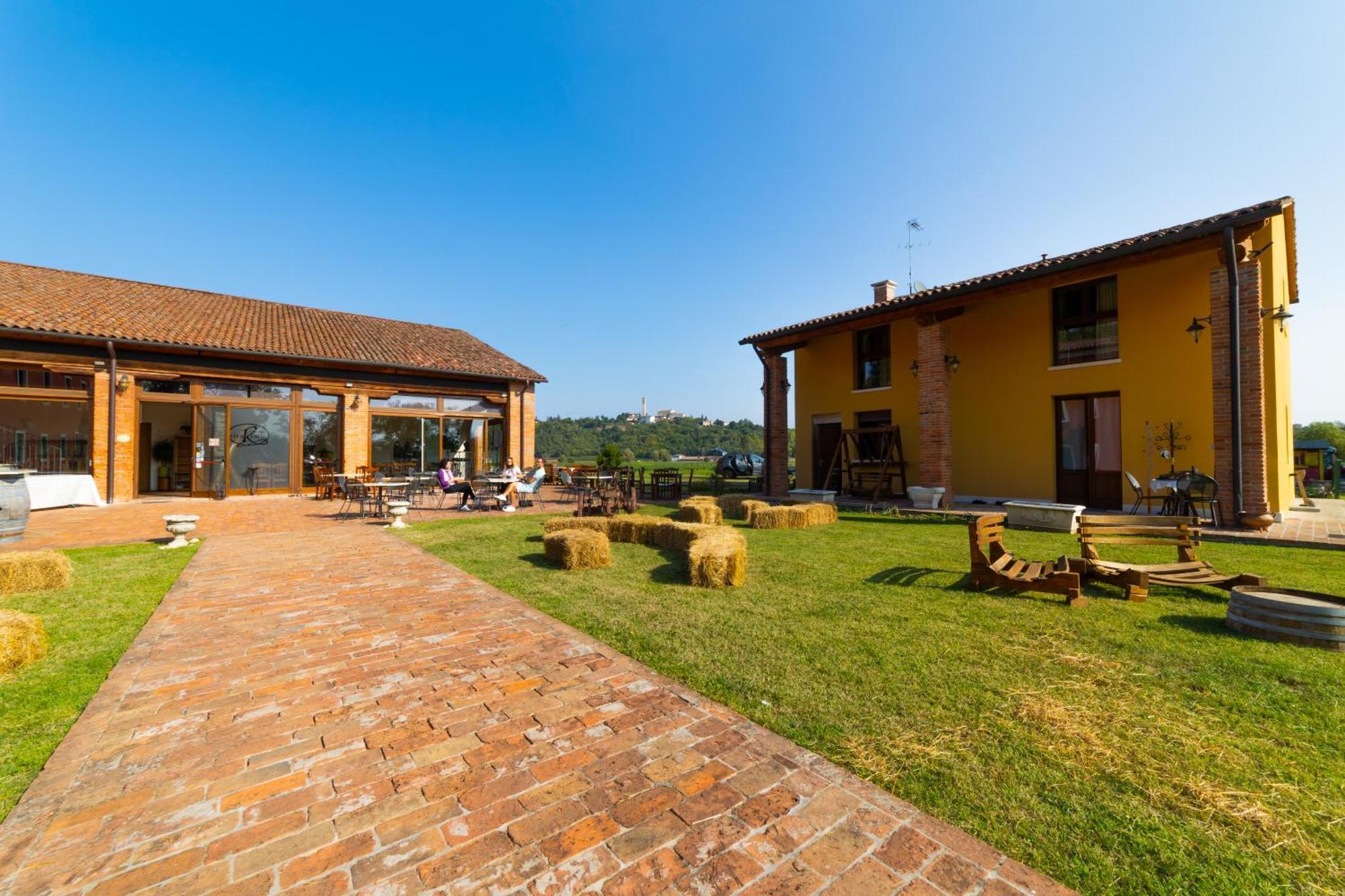 Agriturismo Riva Ratta 몬테치오마조레 외부 사진