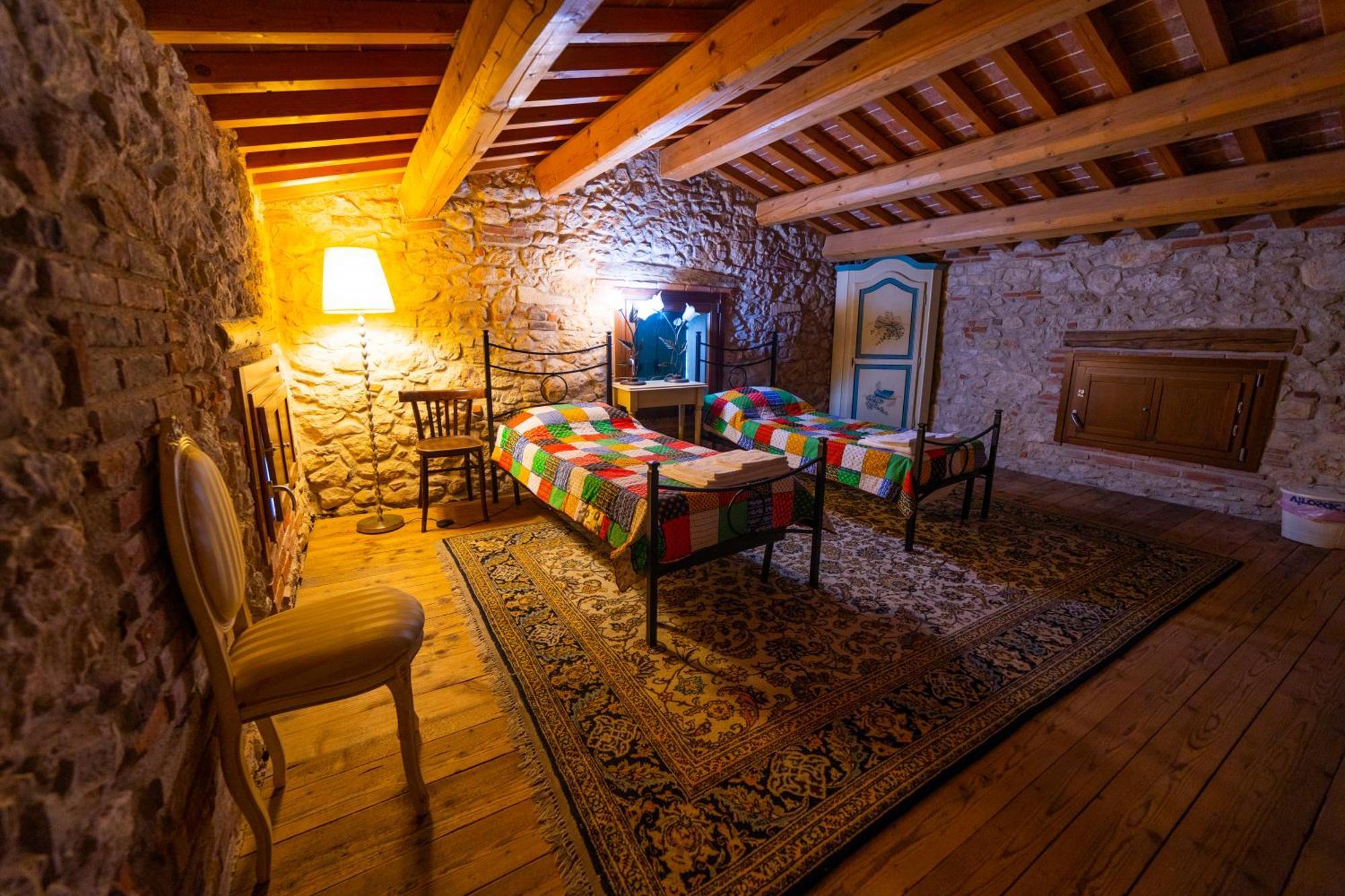 Agriturismo Riva Ratta 몬테치오마조레 외부 사진
