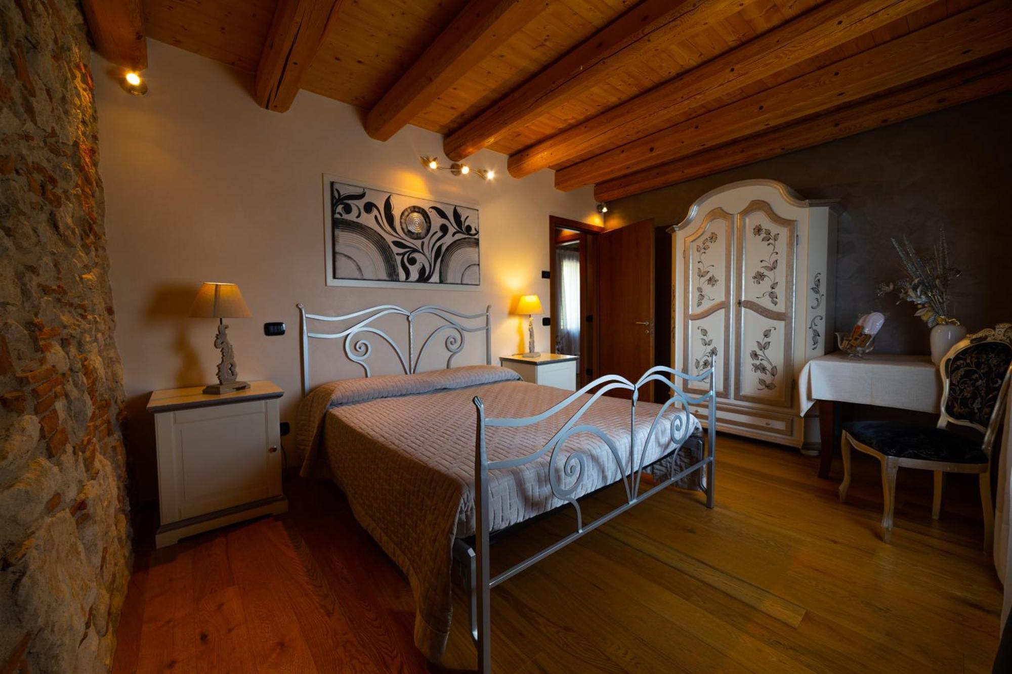 Agriturismo Riva Ratta 몬테치오마조레 외부 사진
